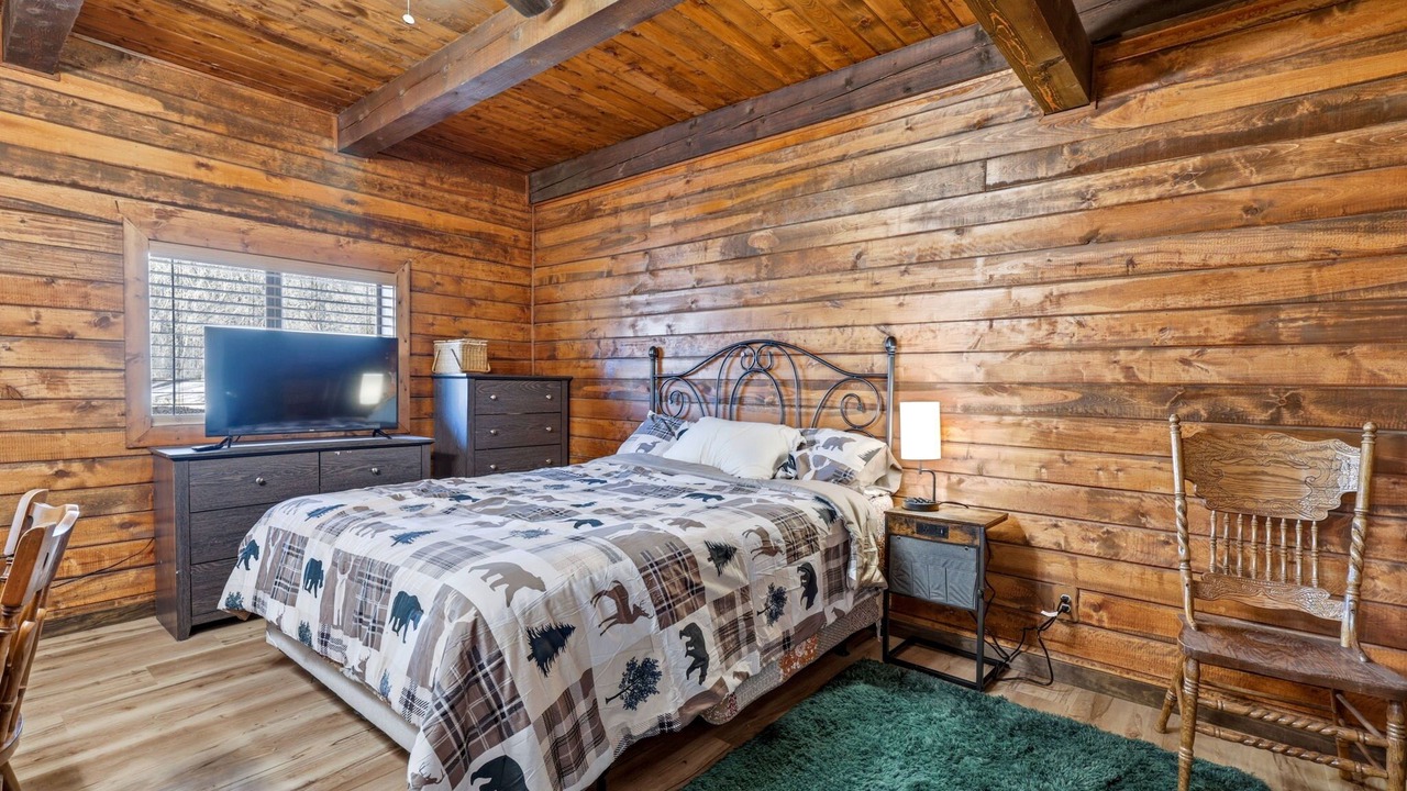 Photo of Bedroom in Springerville