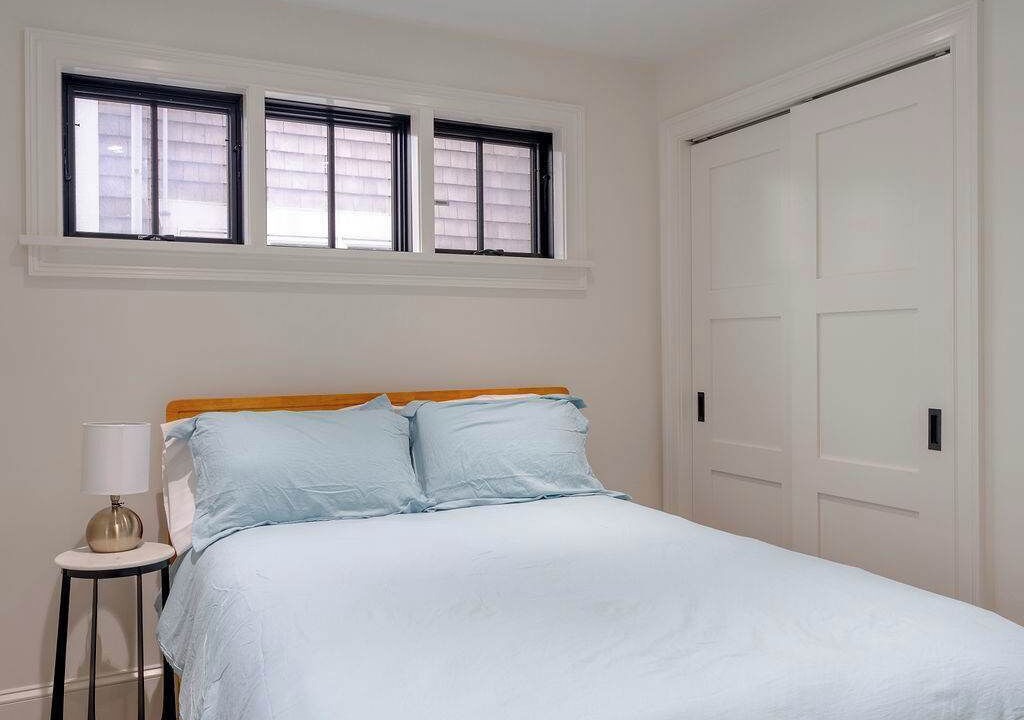 Photo of Bedroom in Yachting Village
