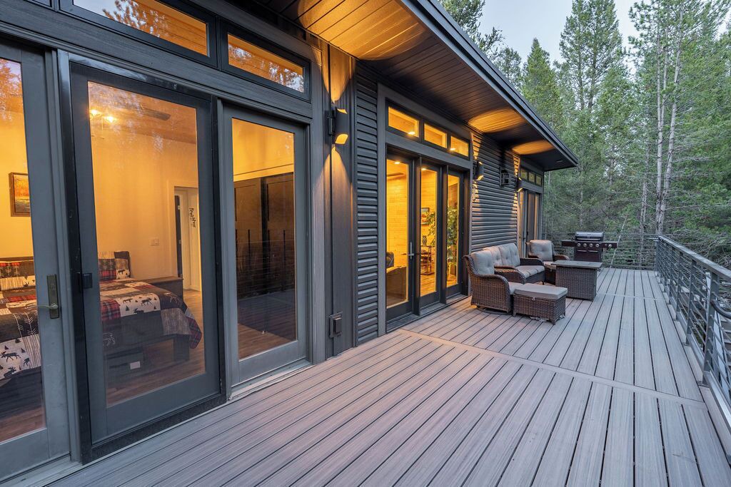 Photo of Patio Balcony in Island Park