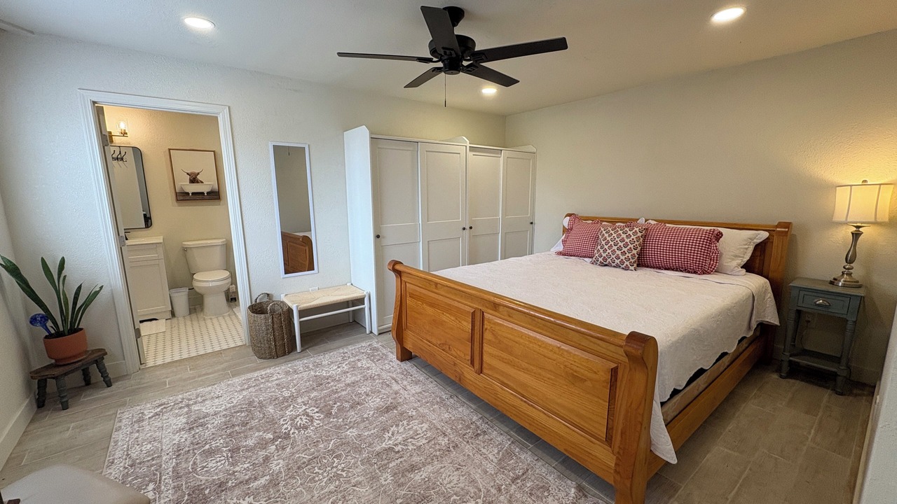 Photo of Bedroom in Hanford