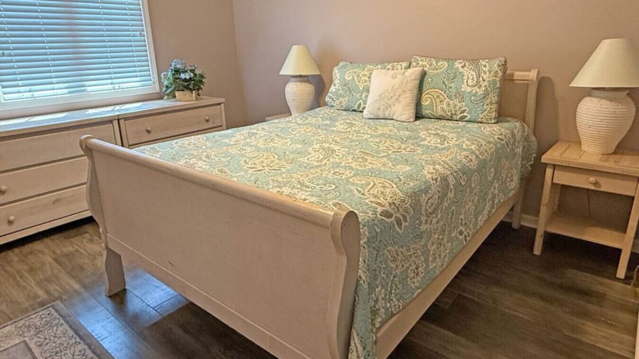 Photo of Bedroom in Kelleys Island