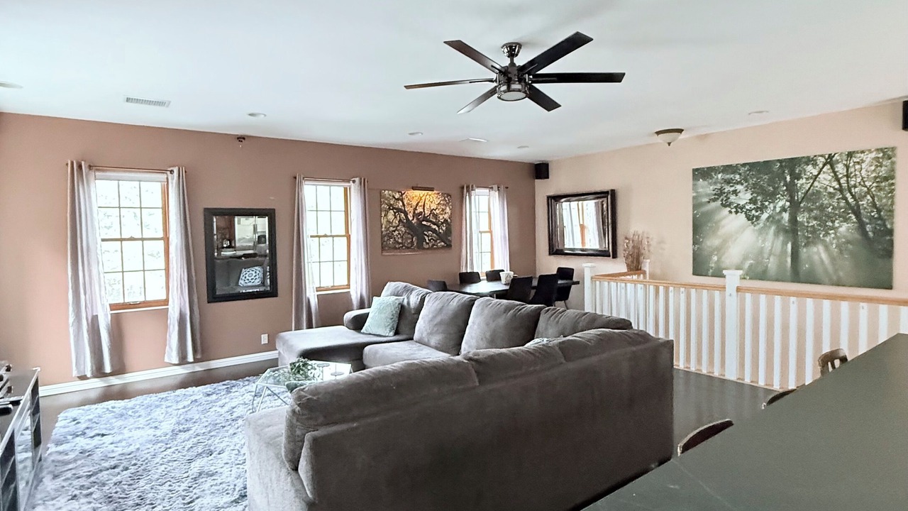 Photo of Livingroom in Wrightwood