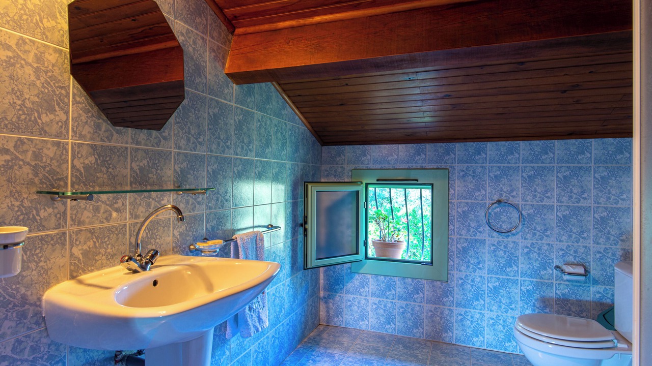 Photo of Bathroom in Santa-Maria-Poggio