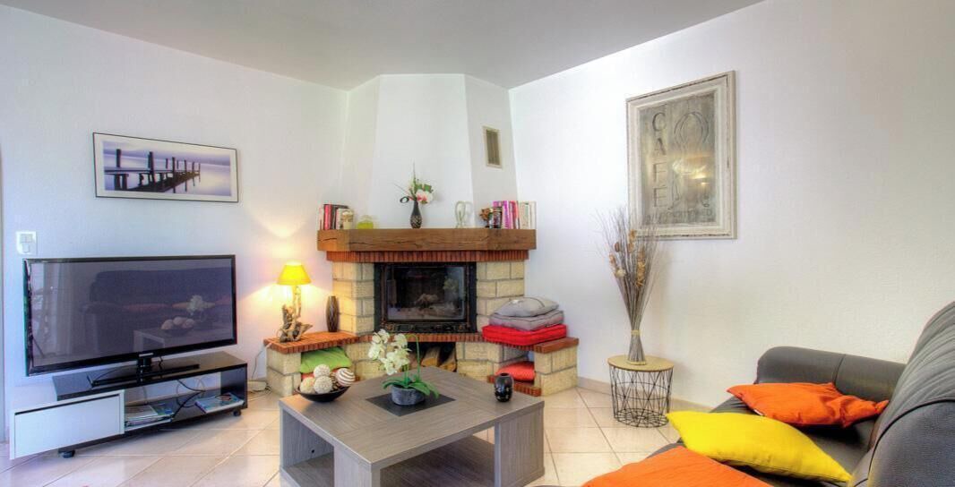 Photo of Livingroom in Furiani