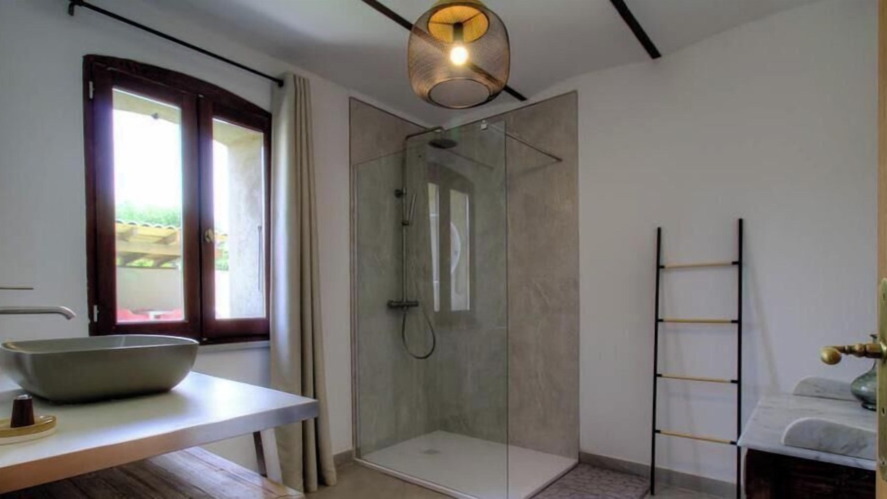 Photo of Bathroom in Castellare-di-Casinca