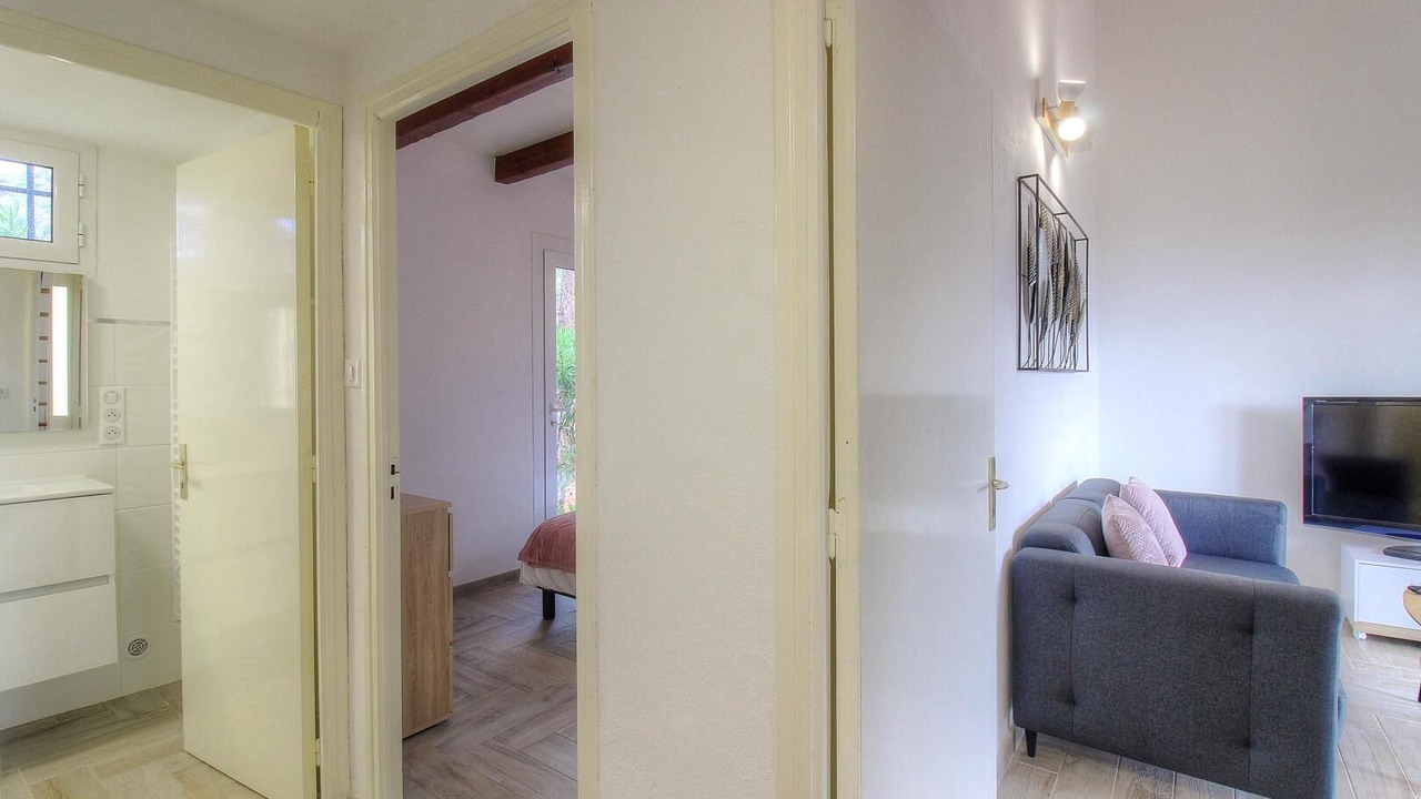 Photo of Livingroom in Cargese