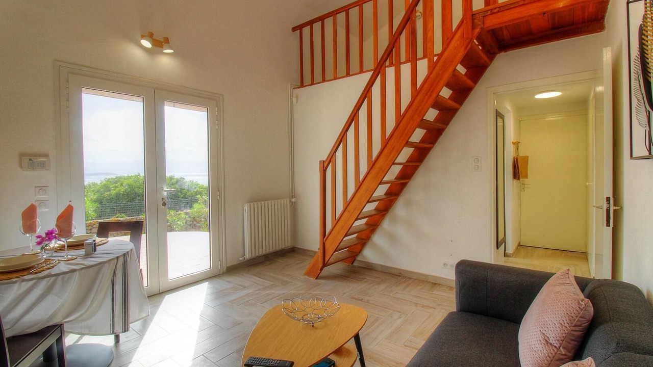 Photo of Livingroom in Cargese