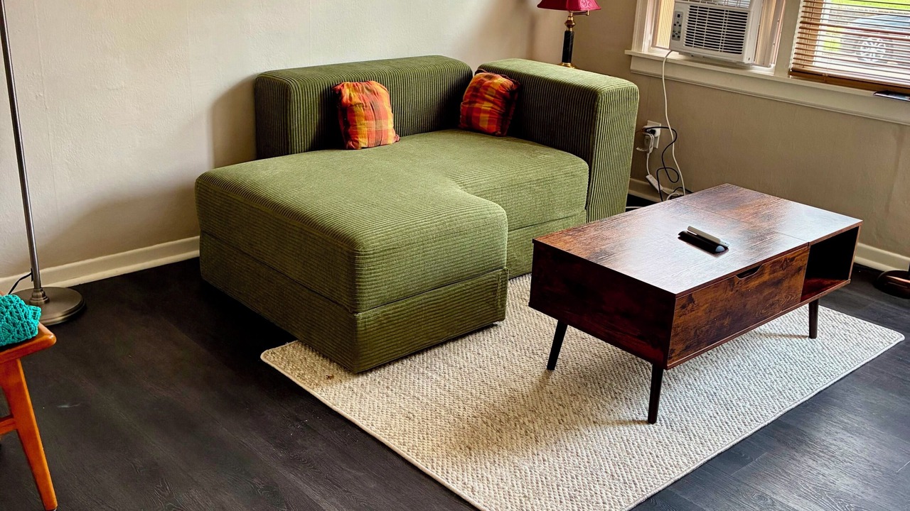 Photo of Livingroom in Hamilton