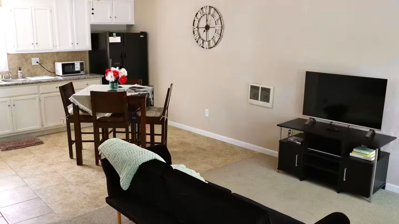 Photo of Livingroom in Lake Isabella