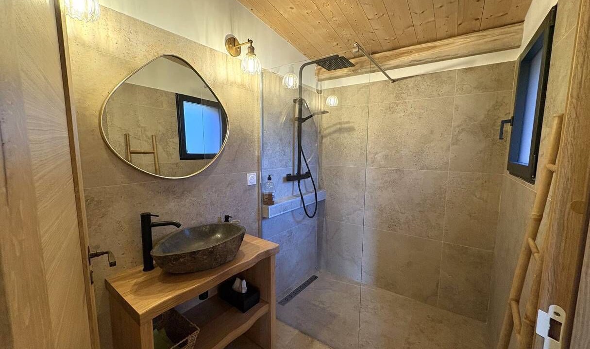 Photo of Bathroom in Sotta