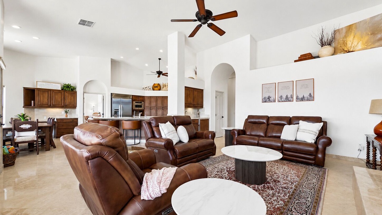 Photo of Livingroom in Red Mountain Ranch