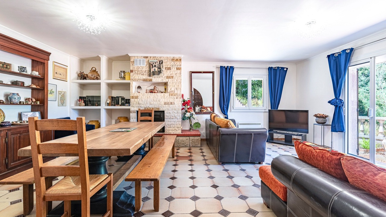 Photo of Livingroom in Eccica-Suarella