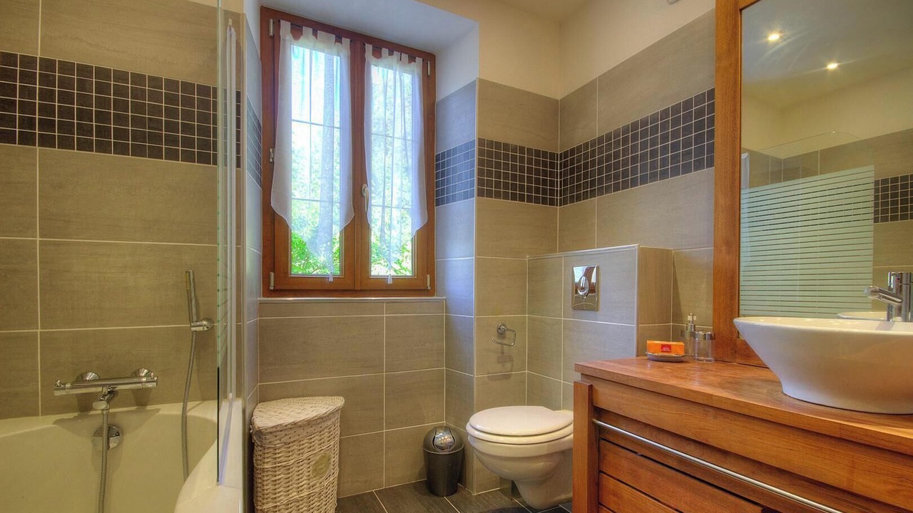 Photo of Bathroom in Ortale
