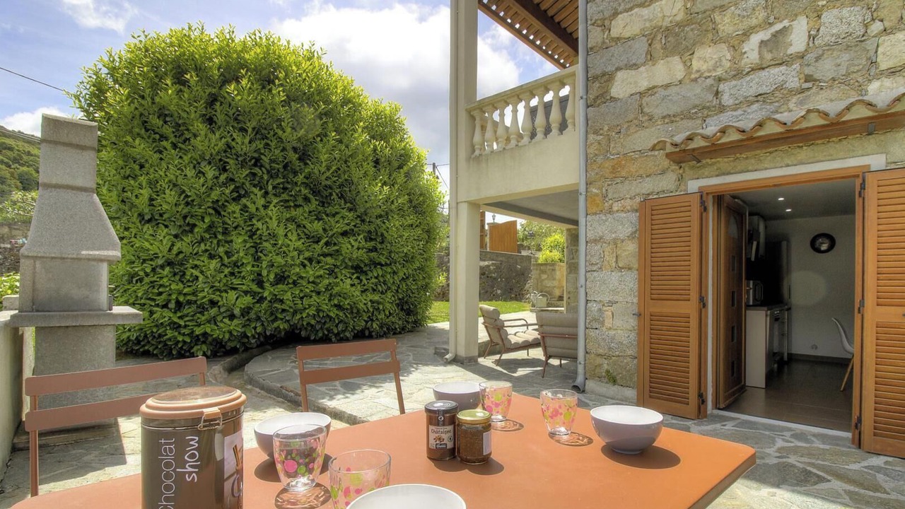 Photo of Outdoor in Altagene
