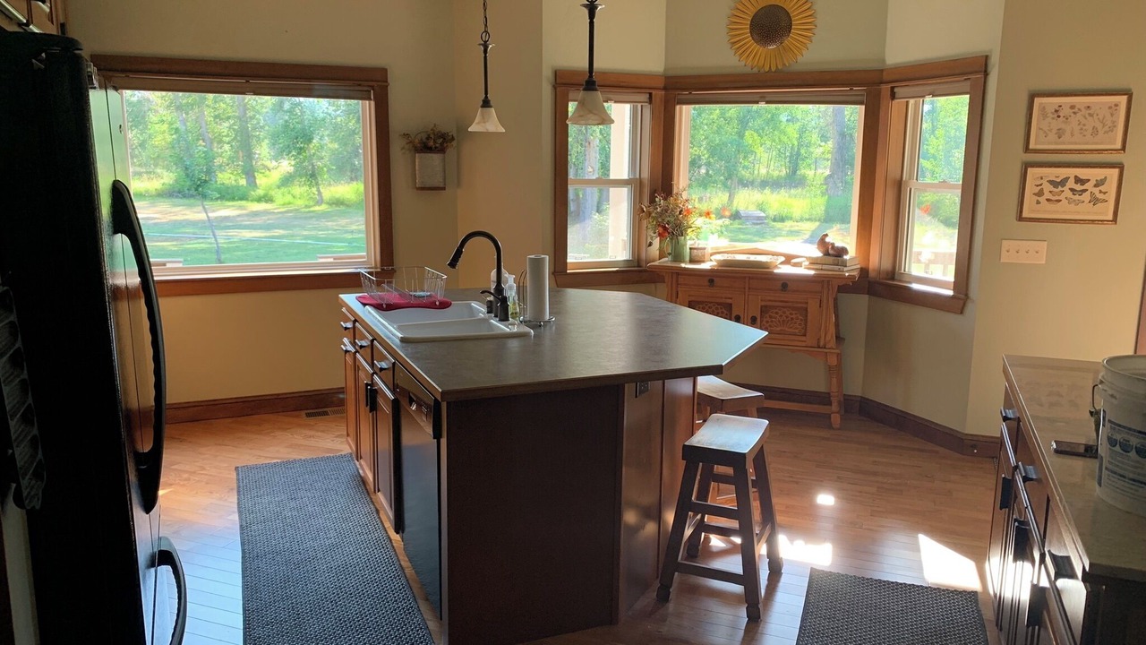 Photo of Kitchen in Grantsdale