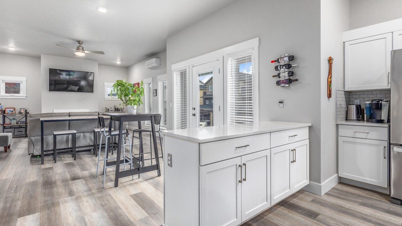 Photo of Kitchen in West Bench