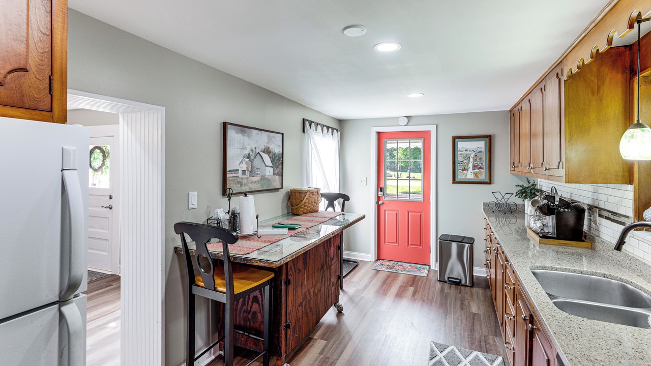 Photo of Kitchen in New Trenton