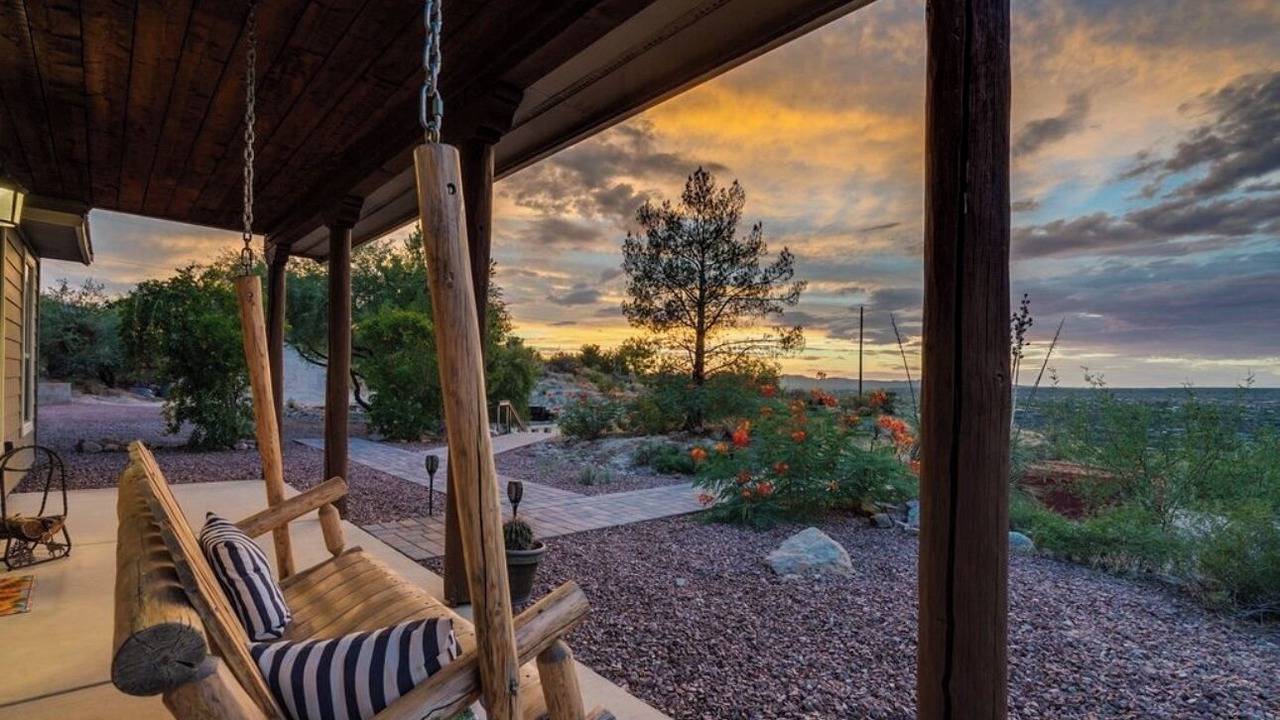 Photo of Patio Balcony in Catalina