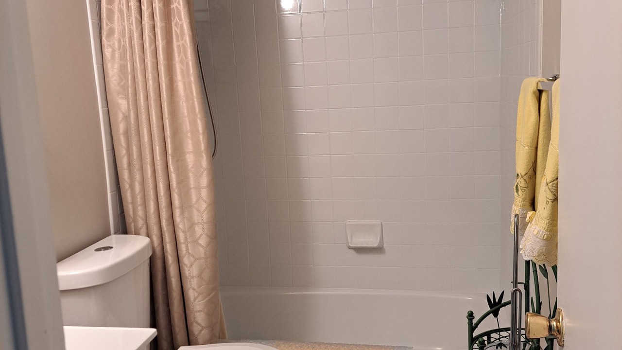 Photo of Bathroom in Neabsco