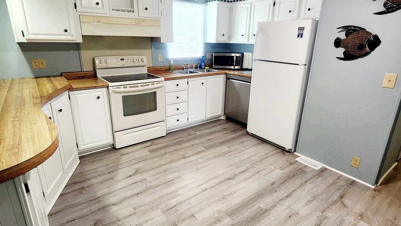 Photo of Kitchen in Ridgeville