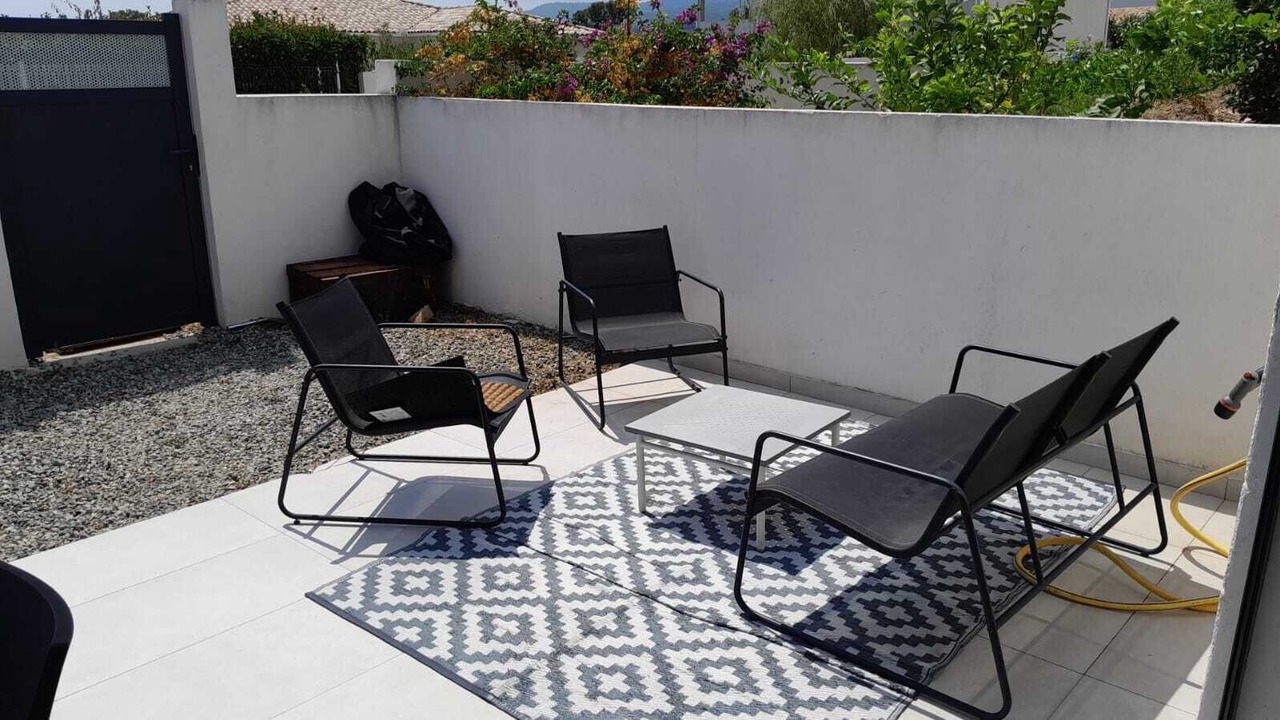 Photo of Patio Balcony in Ventiseri