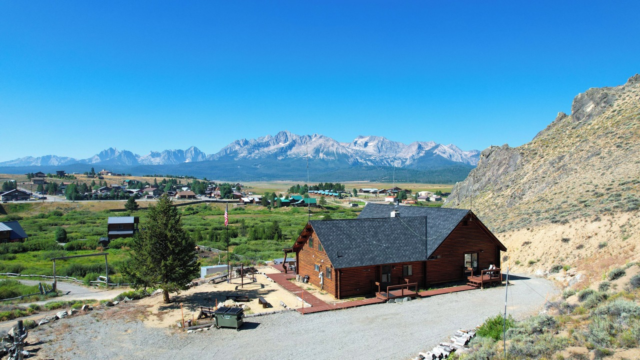 Photo of Outdoor in Stanley