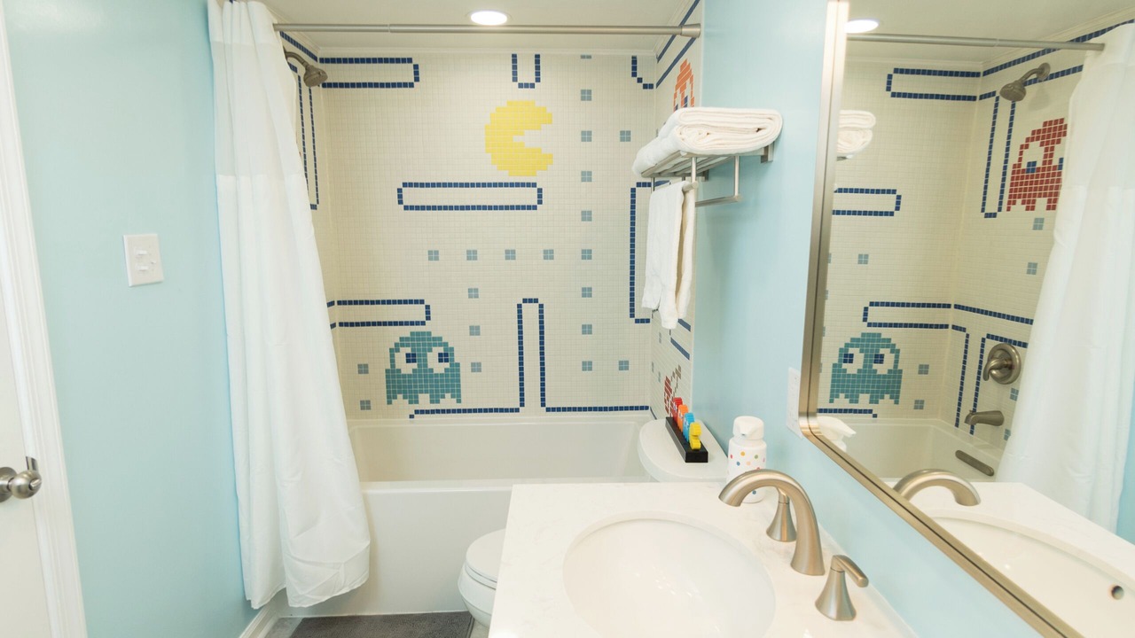 Photo of Bathroom in Hollywood