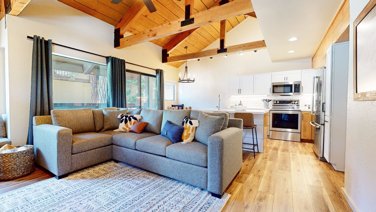 Photo of Bedroom in Majestic Pines