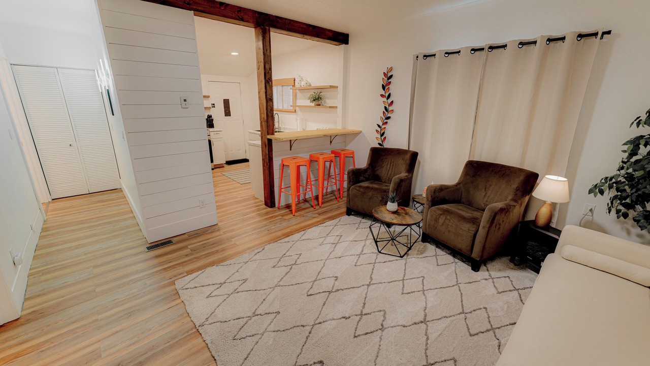 Photo of Livingroom in Wallace
