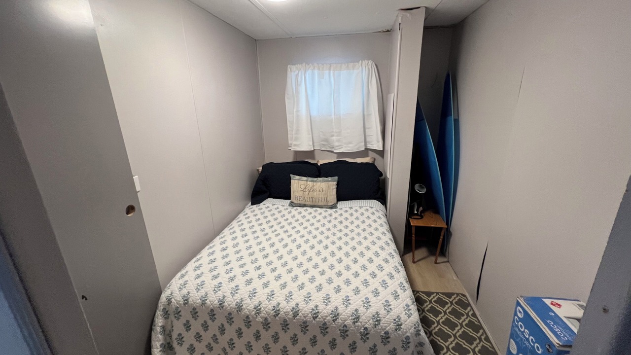 Photo of Bedroom in Laketon