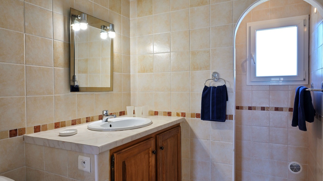 Photo of Bathroom in Prunete
