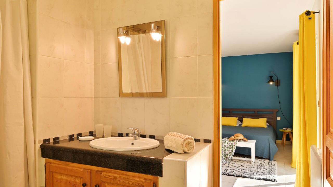 Photo of Bathroom in Prunete