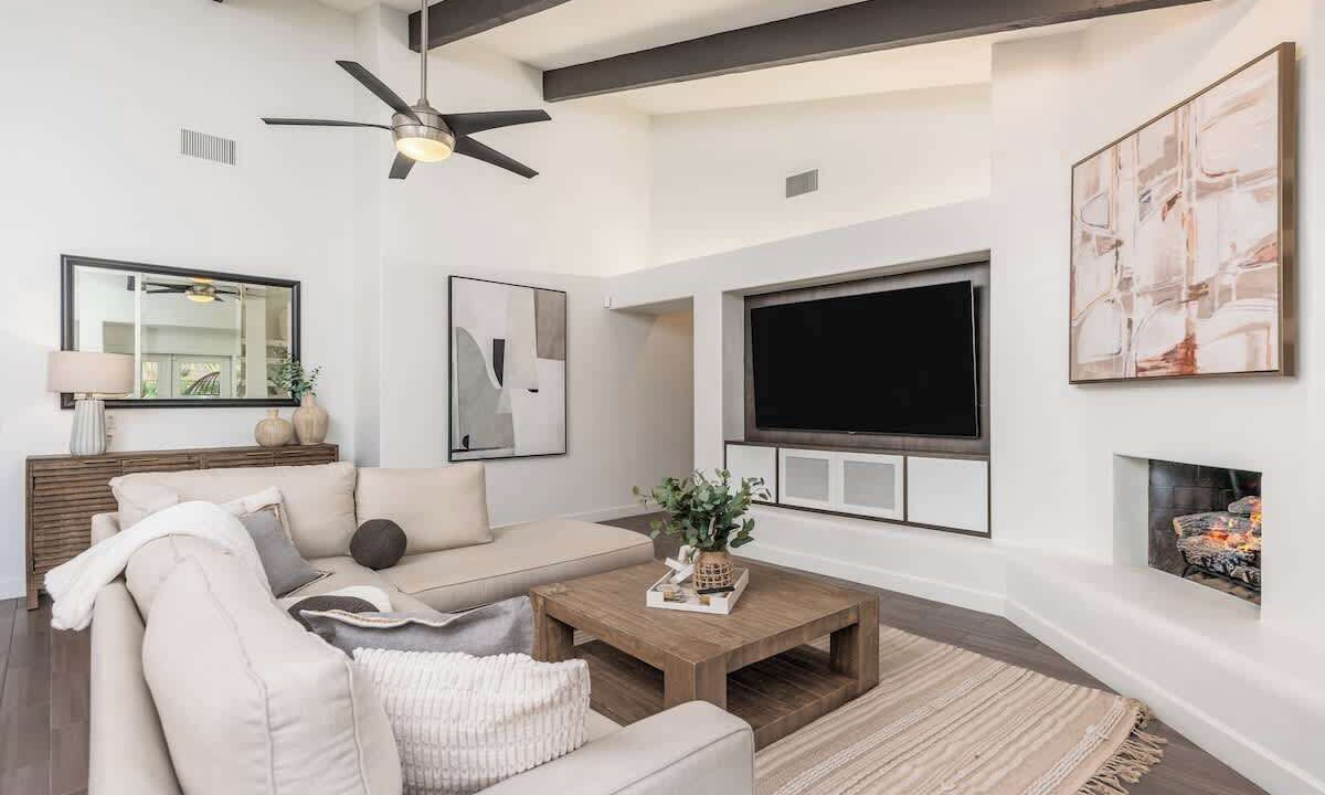 Photo of Livingroom in Central Scottsdale