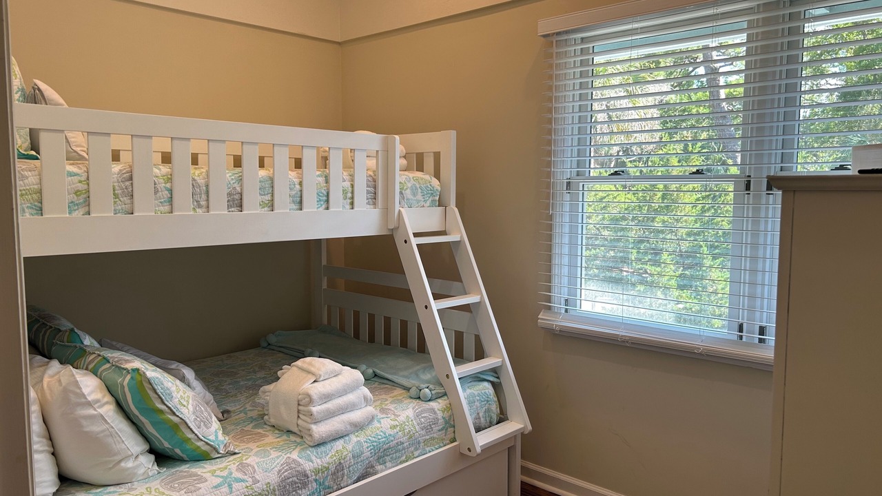 Photo of Bedroom in Ocean Ridge