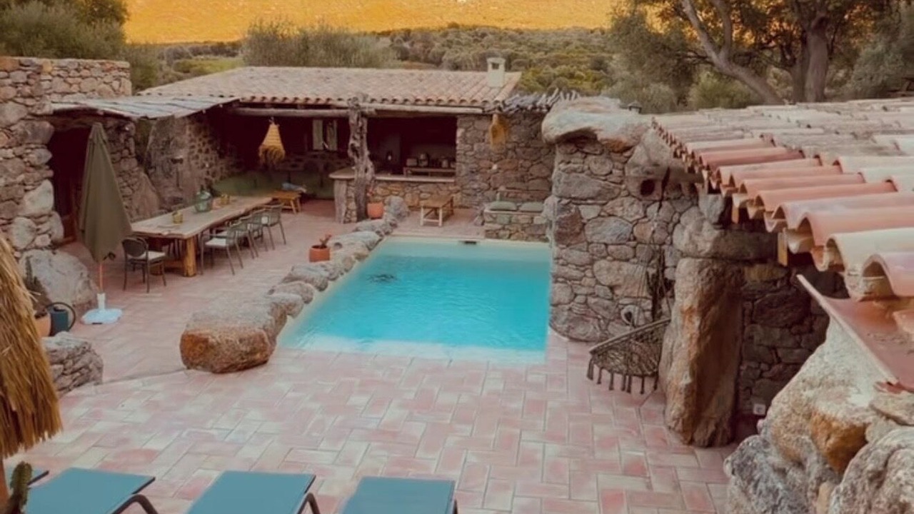 Photo of Outdoor in Lama