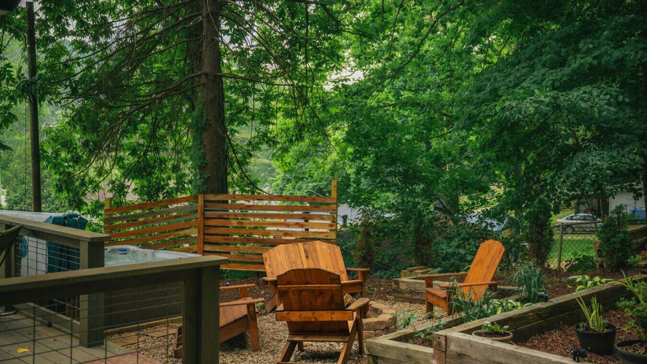 Photo of Outdoor in Martinsville