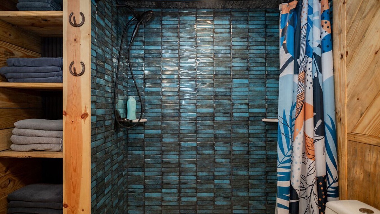 Photo of Bathroom in Martinsville