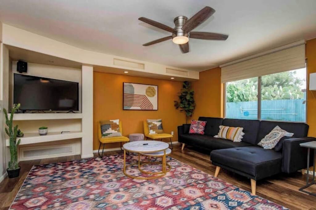 Photo of Livingroom in Tucson