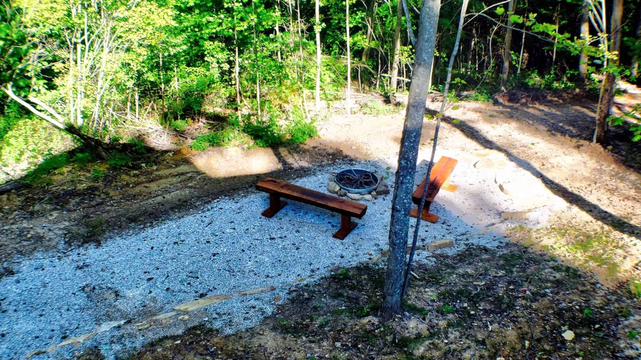 Photo of Outdoor in Frenchburg