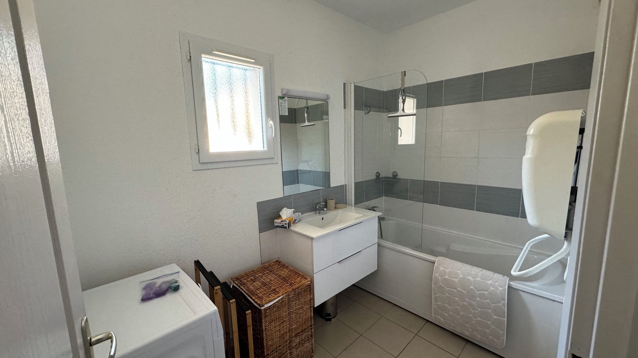 Photo of Bathroom in Poggio-Mezzana