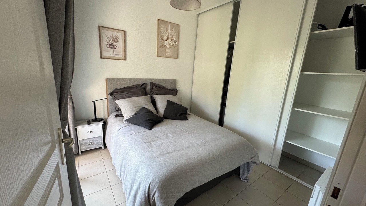 Photo of Bedroom in Poggio-Mezzana