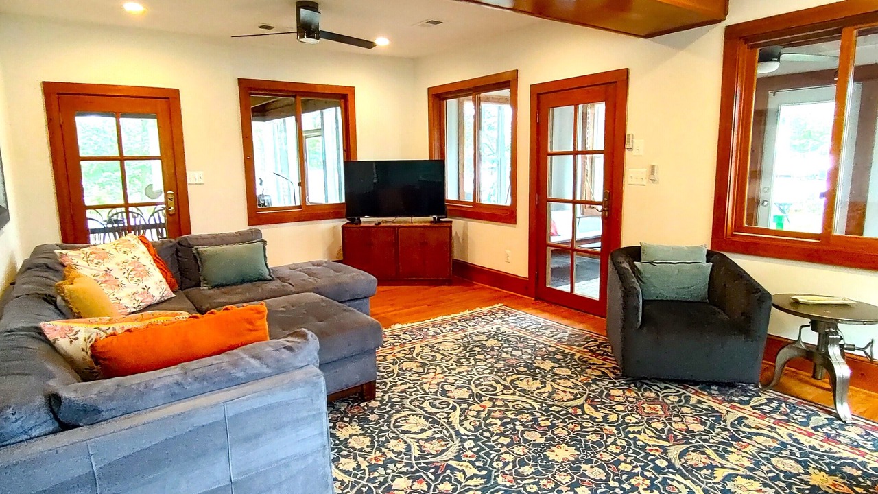 Photo of Livingroom in Croom