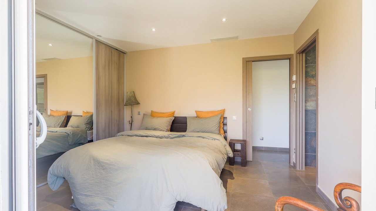 Photo of Bedroom in Aregno