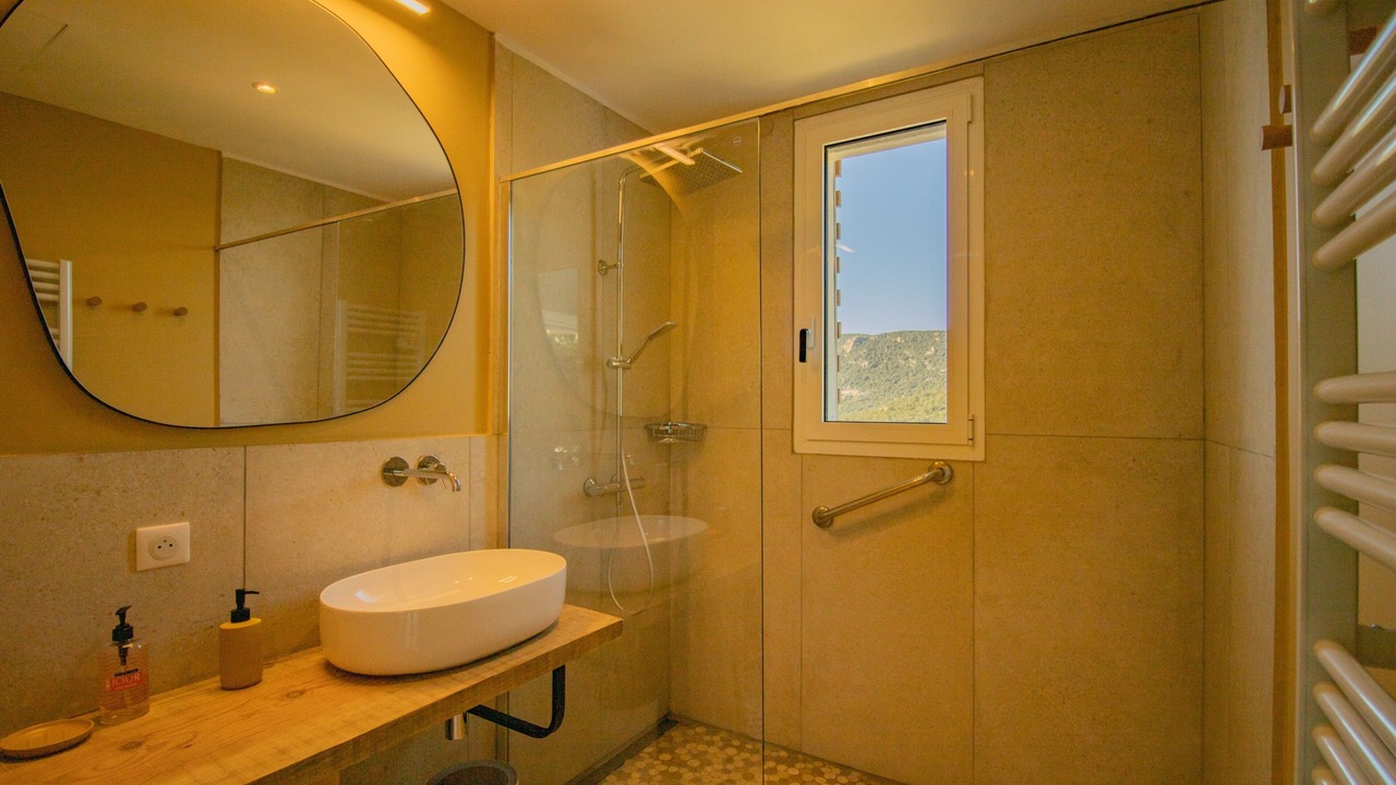 Photo of Bathroom in Monacia-d'Aullene