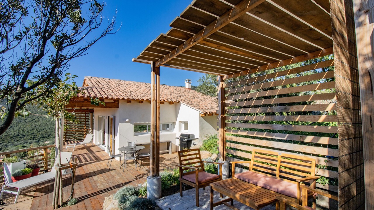 Photo of Patio Balcony in Monacia-d'Aullene