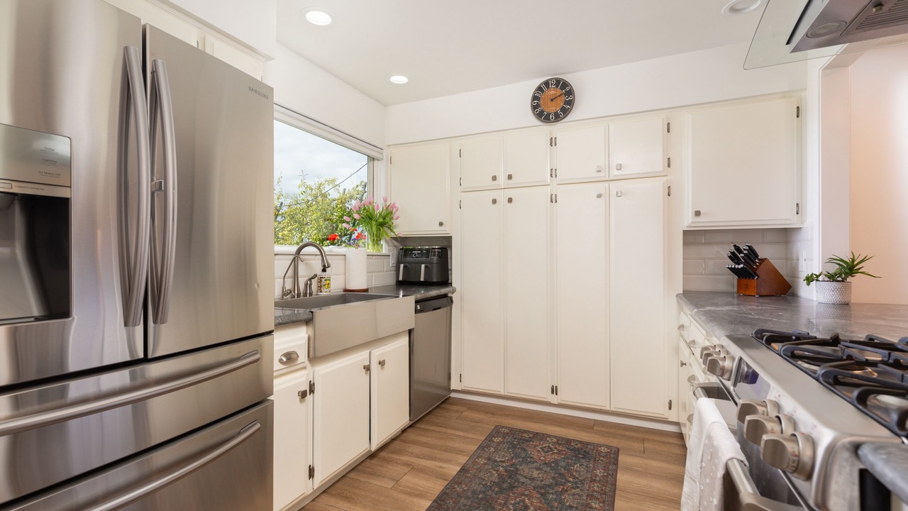 Photo of Kitchen in North City