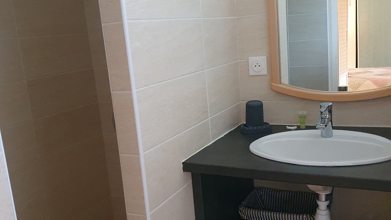 Photo of Bathroom in Lama