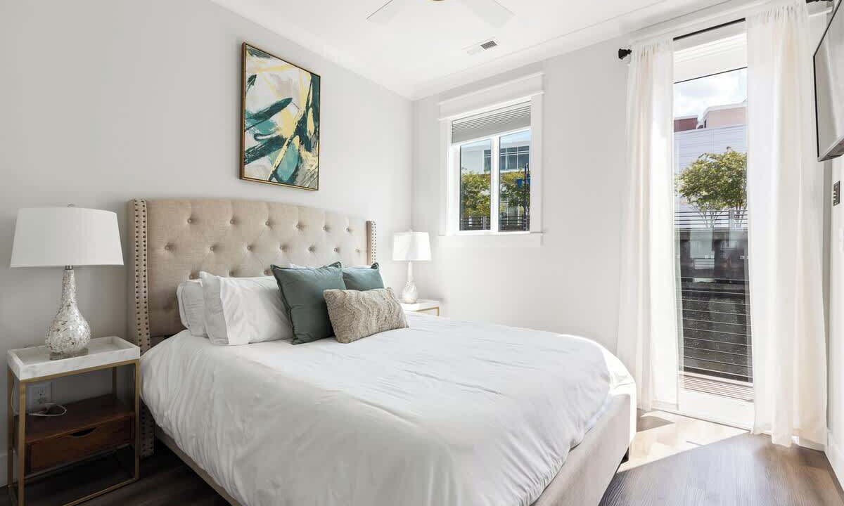 Photo of Bedroom in River District
