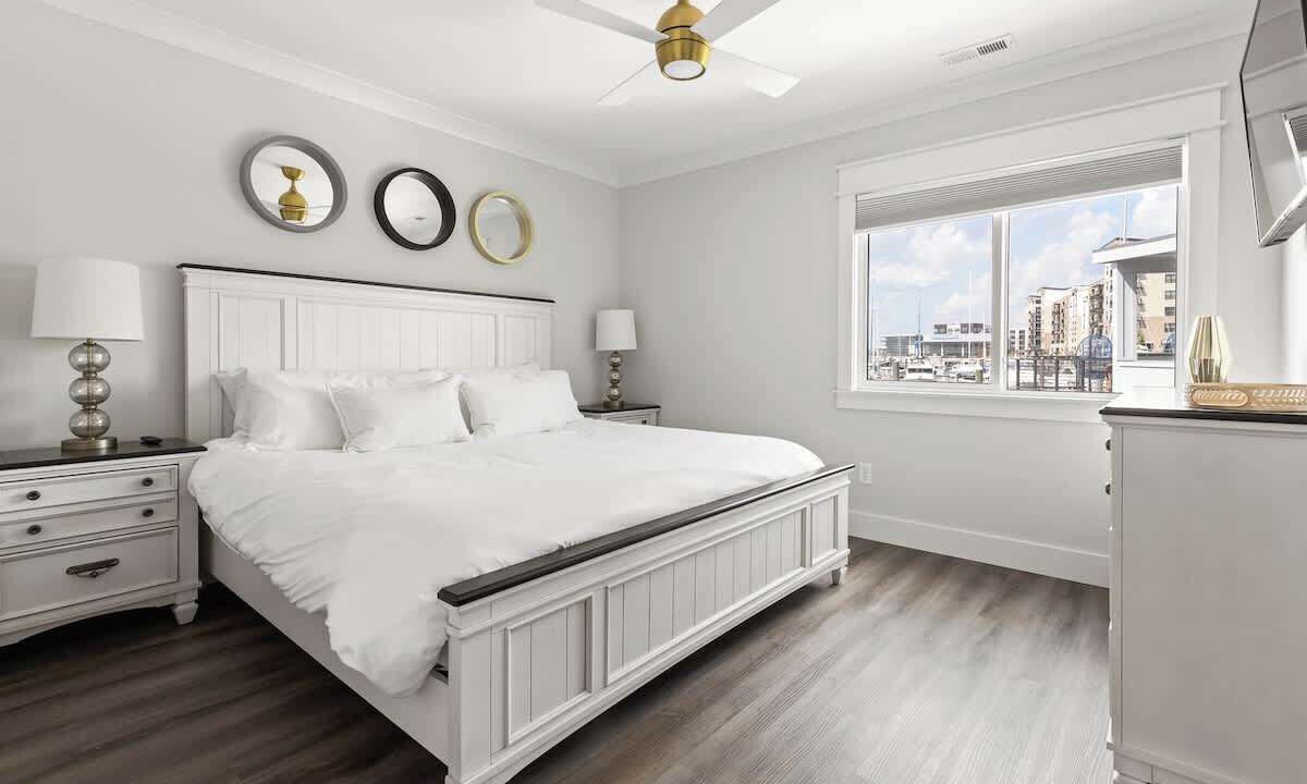 Photo of Bedroom in River District