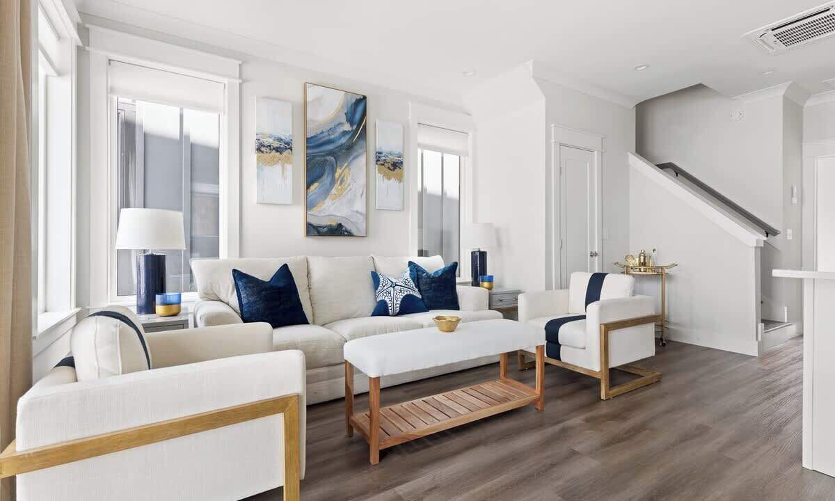 Photo of Livingroom in River District